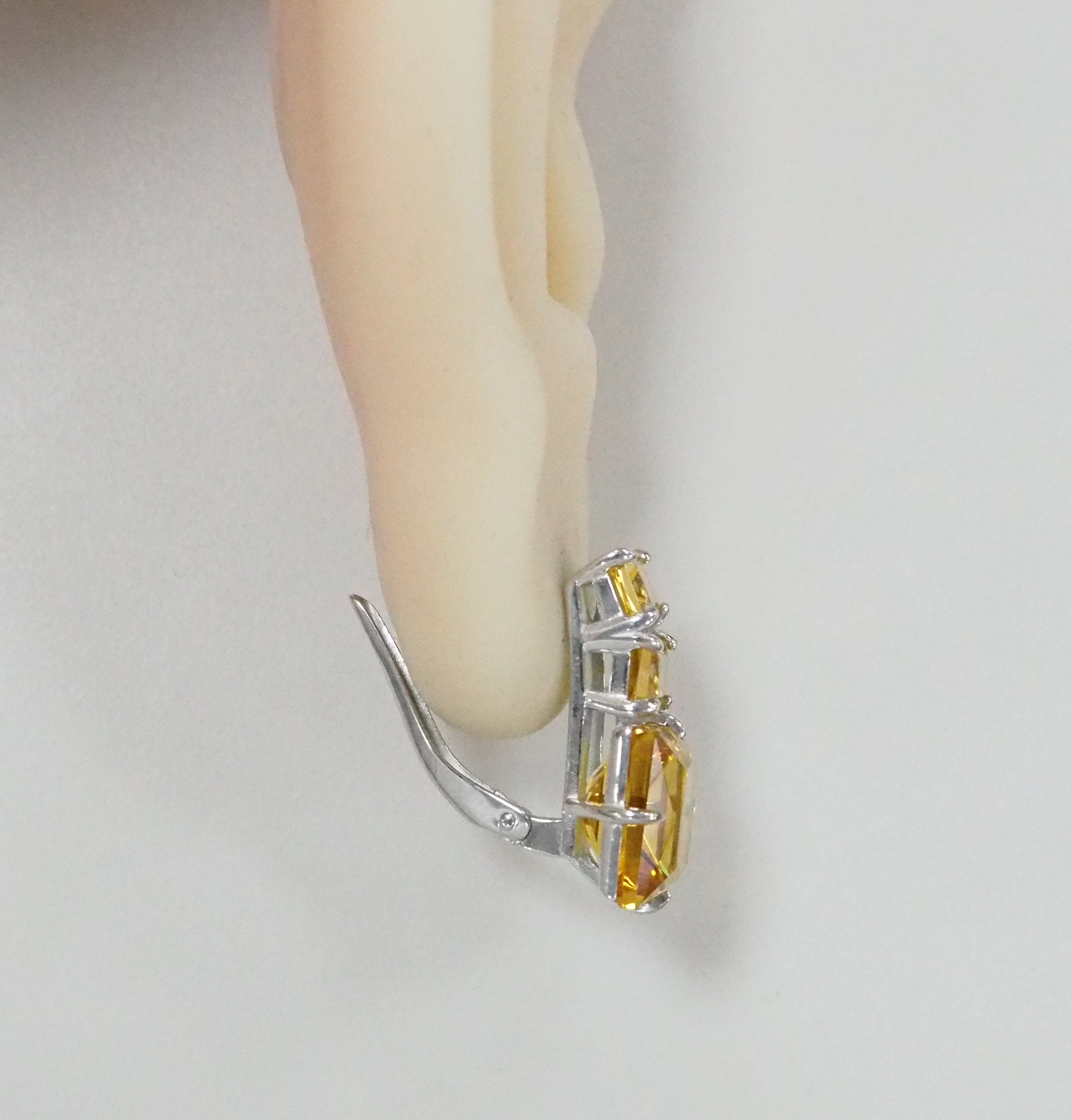 Серебряные серьги с цитринами